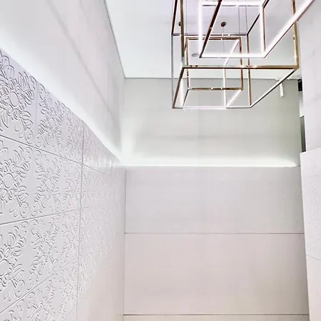 Center בית הארחה